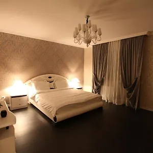  Apartment Grace