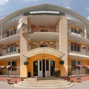 2* Hotel Galant